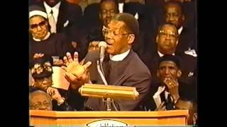 Bishop J A Blake Preaching at  Cogic Holy Convocation 2002 