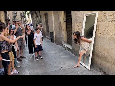 A street performance so amazing you'll want to watch it 10 times!