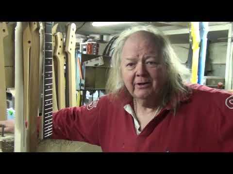 PRS Guitar Needs a Full Restoration and His SPECIAL JUICE - Doug Wilkes Workshop 17th December 2021