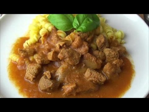 Thermomix TM 31 - Our Favorite Goulash / Thermilicious