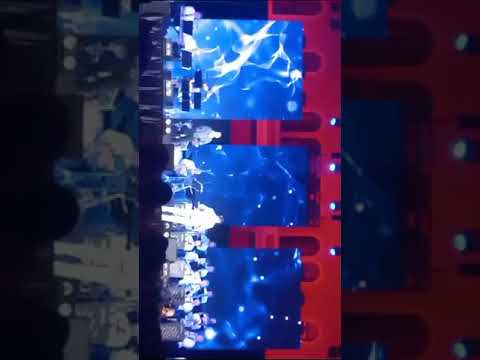 Mini koncert Maxa Hožića na Prokurativama na Splitskom festivalu