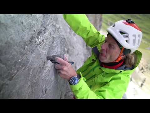 Meltdown 7a+ - First solo ascent of the Eiger north face