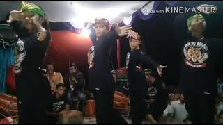 Download lagu Pencak silat putri KURING REUEUS JADI URANG SUNDA mp3 Download lagu Pencak silat putri KURING REUEUS JADI URANG SUNDA mp3