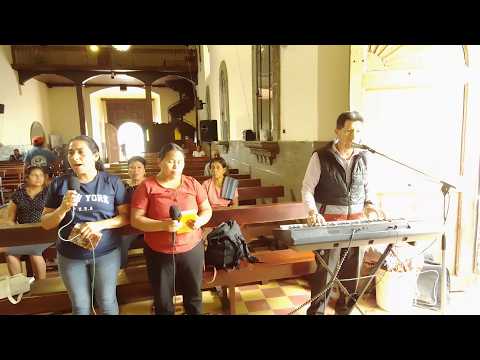 ⛪ Misa y Despedida: La Celebración Fúnebre en la Iglesia de San Juan Alotenango