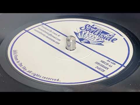 THE INN HOUSE CREW ~ In Love Version (JUNE POWELL & THE INN HOUSE CREW ~ I'm in Love, B Side)