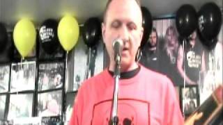 Tesco Vee of The Meatmen @ The Heavy Metal Shop 4/6/2011 part 1