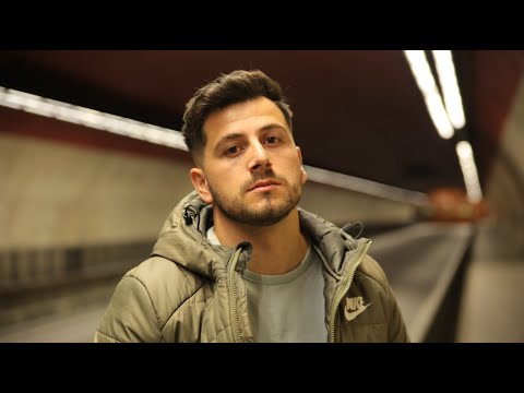 Video thumbnail for Papagaios