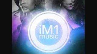 CAN'T LET GO - RESHMAY