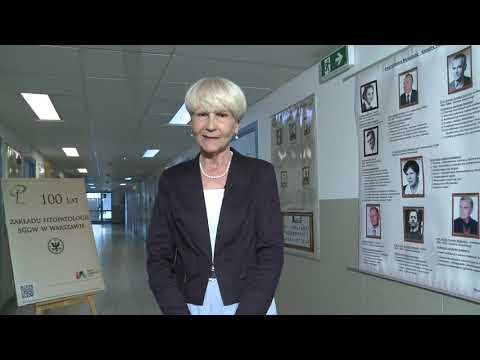 Spacer po Katedrze Fitopatologii. Oprowadza Kierownik Katedry, prof. Elżbieta Paduch-Cichal