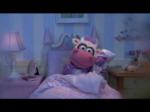 Pajanimals trailer still: Apollo, Squacky, Sweetpea Sue and Cowbella getting ready for bed