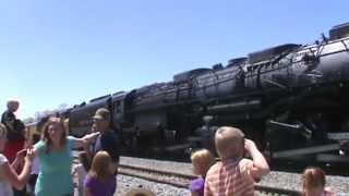 preview picture of video 'Union Pacific Big Boy 4014 Enters Delta, Utah'