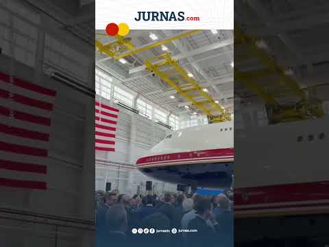 Trump Perkenalkan Pesawat New Air Force One, Hadiah dari Qatar