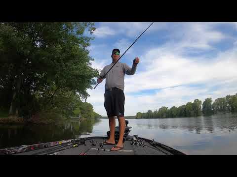 CC3 fishing rod demonstration and technique - KVD Series Rods from Lews