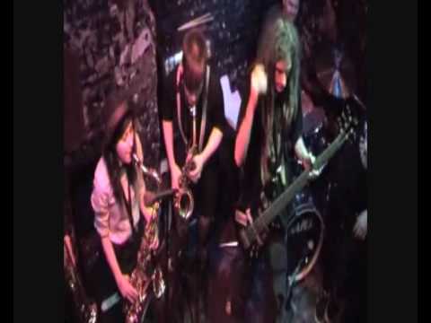 THE STERILIZERS - YOU DONT KNOW - THE 12 BAR CLUB