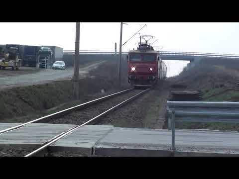 Tren IR1832 Cluj Napoca - Galati se apropie de Suceava Vest cu EA701 - 20.03.2020
