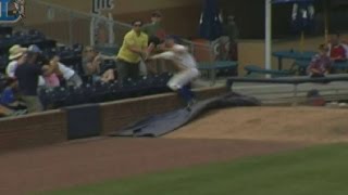 Powell makes crazy catch for Bulls