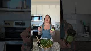Starting off this new series with a banger! I’m giving this onea solid 8 out of 10 #easyrecipe