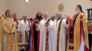 preview picture of video 'Le Père Samuel invité d'honneur par l'Archevêque de Suède Dioscoros Benyamin Atas 29/06/13-04'