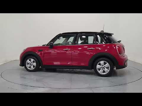 Video of Mini Cooper Cooper Classic Auto
