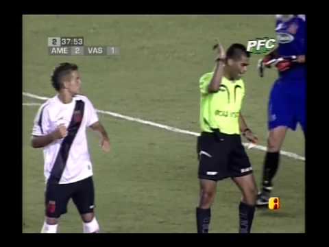 Luis Antônio da Silva Santos expulsa Morais - Vasco 1x2 América 2007