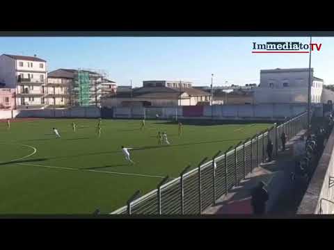 FOGGIA INCEDIT, IL GOL DIRETTAMENTE DAL CALCIO DI INIZIO DEL BOMBER SALVATORE BRUNO