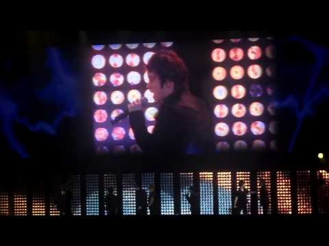 [FULL FANCAM] 110611 Super Junior - Sorry Sorry [SM TOWN Live in Paris]