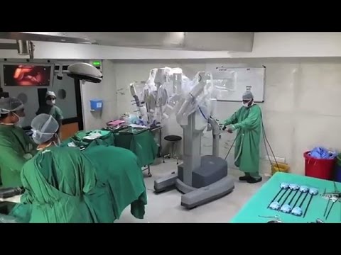 Dr. Arun Prasad Explains Robotic Surgery