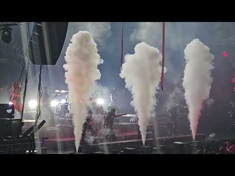 Feuerschwanz feat. Dag-Alexis Kopplin & Melissa Bonny - Ding - Grugahalle, Essen - 14/12/2024 [4K]