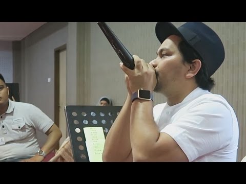 Kreatif Dengan Mic ala Tompi