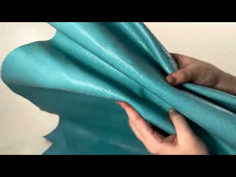 BLUE EMBOSSED LIZARD 5534