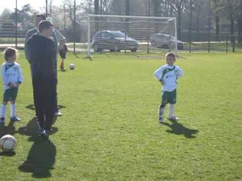 Wouter - SV Brandevoort F7 penalty - 17apr2010