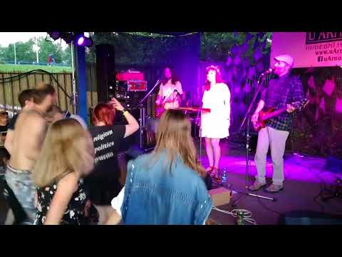 Hrozen - Obránci hodnot