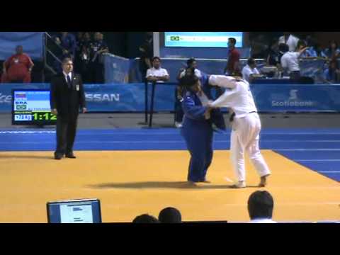Judo Panamericano 2011 - Maria Altheman ( BRA ) vs Geovanna Blanco ( VEN ) + 78 Kg