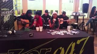 Butcher Babies acoustic set- Never go back