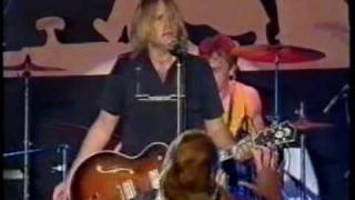 mike peters / the alarm - burnout syndrome {live}