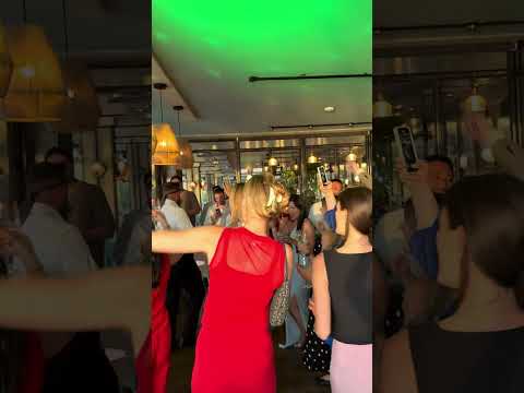 DJ Laura Mac video.
