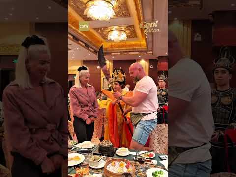 These foreigners' birthday in Xi'an will warm your heart