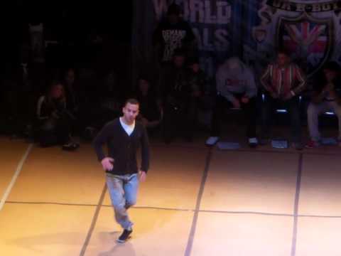 UK Bboy Champs 2011 Popping Semi-final - Bruce FR vs Kite JP