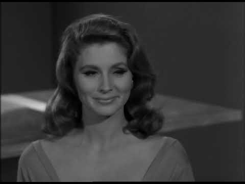 5x17 pt.03 Il numero 12 ti assomiglia - Ai Confini Della Realtà (The Twilight Zone)