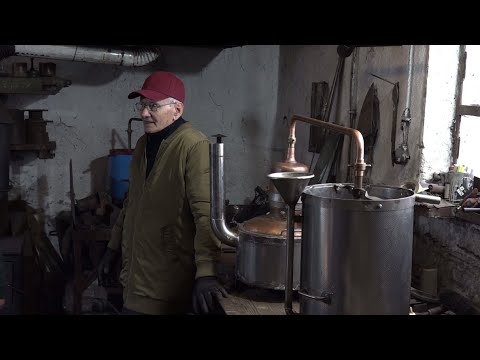 Marko Petković iz Dervente posvećen izradi kazana za rakiju (Božićna emisija) TV K3