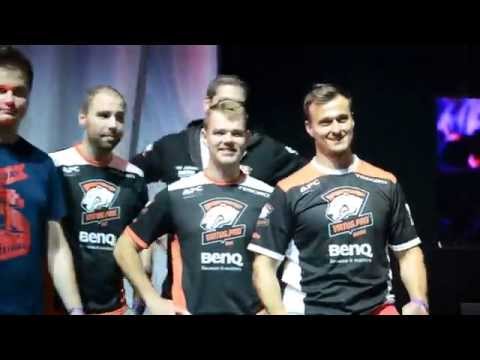CS:GO Final Reaction @Gfinity 3 - What a Difference a Day Makes - CU@LAN