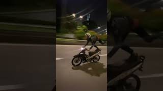 Download lagu Superman Yang Sebenar ‼️ #125zr #shorts #wheelie #motovlog #2stroke #trending #short #viralvideo mp3