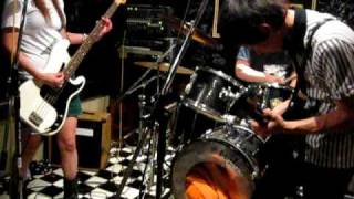 Teen City - MODERNETTES　COVER