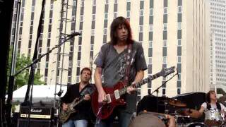 Pat Travers Band - &quot;Rock &#39;n&#39; Roll Susie&quot;
