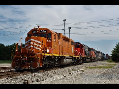 EJE 669, an SD38-2 leads CN A408 in Centralia, IL - June 30, 2019