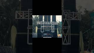 Download lagu Hai penonton malam mp3 Download lagu Hai penonton malam mp3