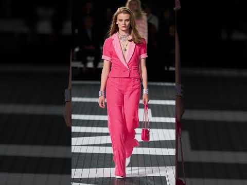 Chanel Cruise 2023/2024 Los Angeles Runway Looks! Ready to Wear RTW Collection