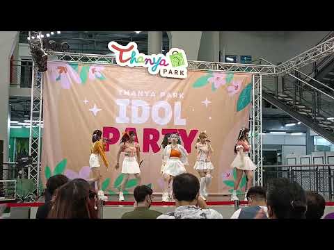 Rollercoaster - Shining Stars (Live at Thanya Park Idol Party 15/05/2022)