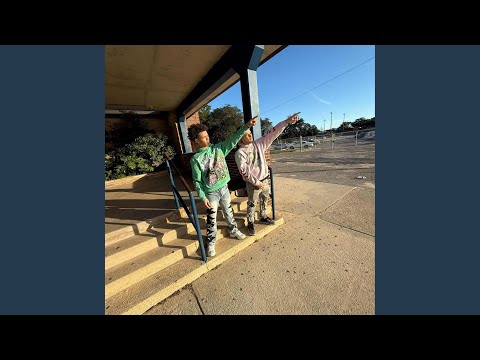 Back to Space (feat. Q3)