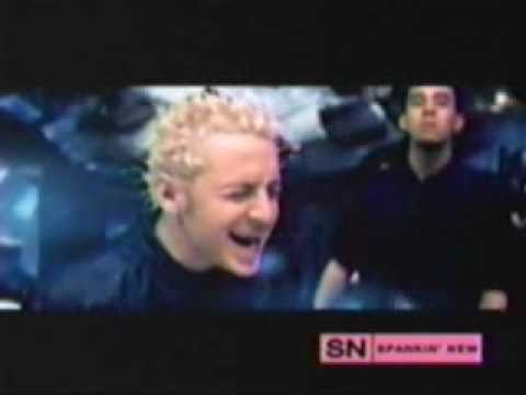 Linkin Park - KRWLNG (Crawling Music Video)